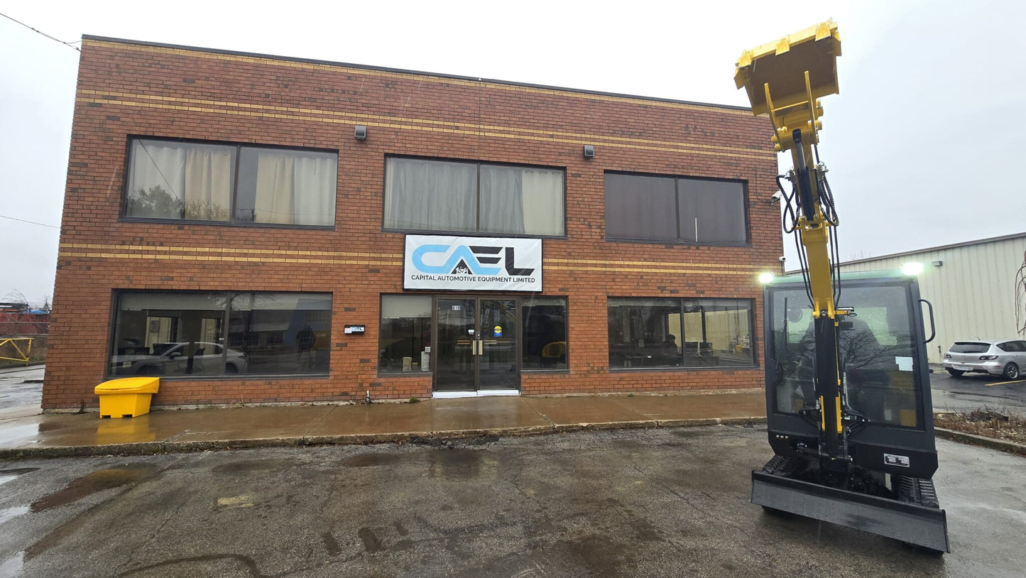 Mini Excavator 2.5T with Kubota engine, Swing boom, AC/Heat and Cab (EX25KB)