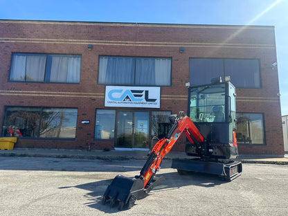 Mini Excavator 2T with Kubota engine, Cab, Hydraulic Thumb and Swing boom (EX20KB-C)