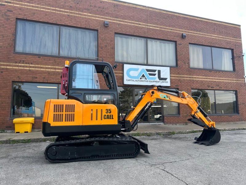 Mini Excavator 3.5T Swing Boom, Hydraulic Thumb, and AC/Heat Included (EX35KB-B)