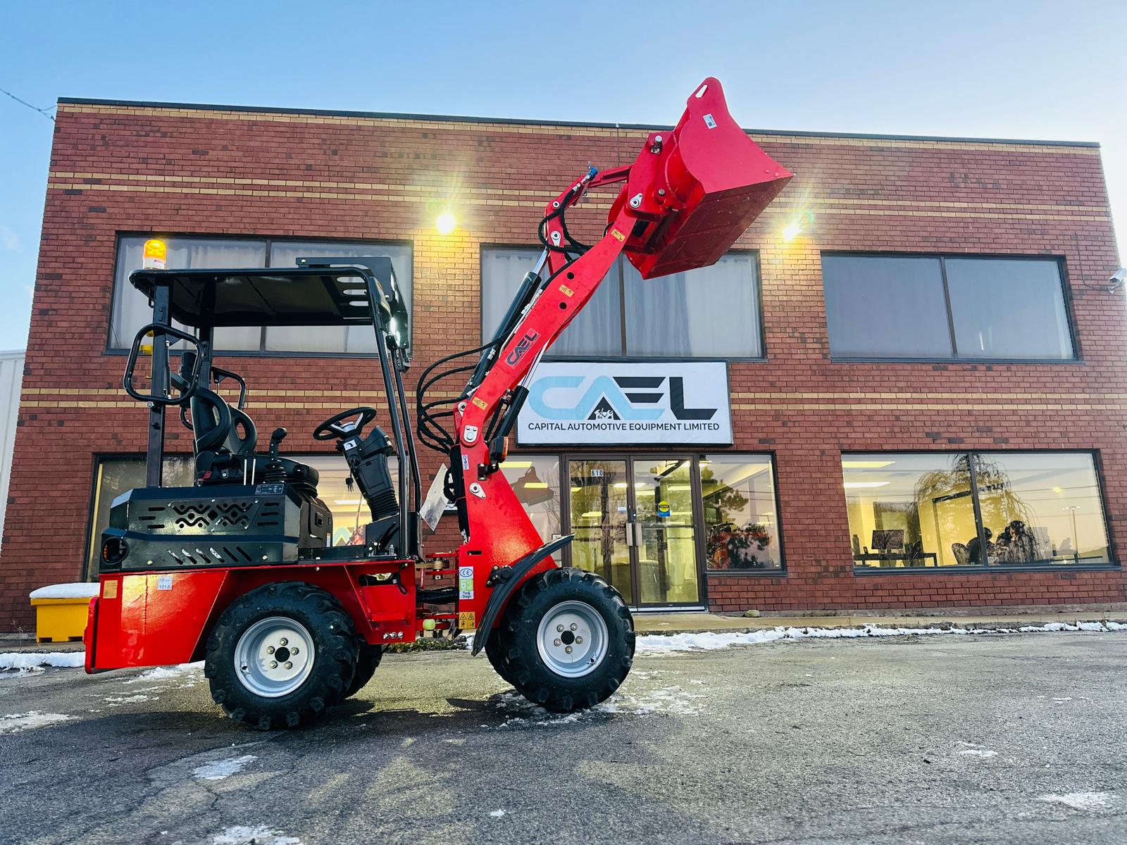 CAEL 906 mini wheel loader with 25 HP Kubota engine