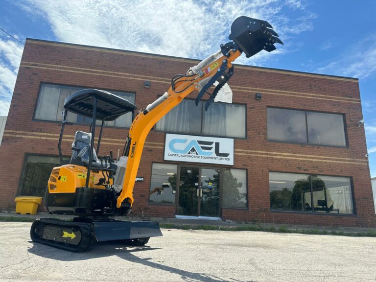 Mini excavator 1.8 Ton with Kubota/Yanmar Engine, Hydraulic Thumb & Swing Boom (EX18KB)