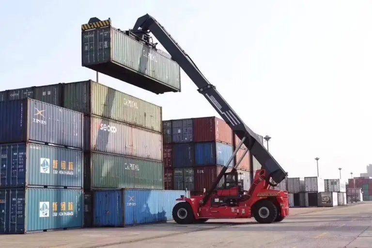 Reach Stacker container handler 45 Ton CUMMINS Engine (FCS-45)