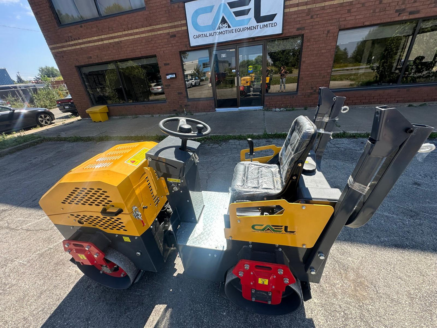 Tandem Vibratory Rollers Drum Compactor (VR-900c)