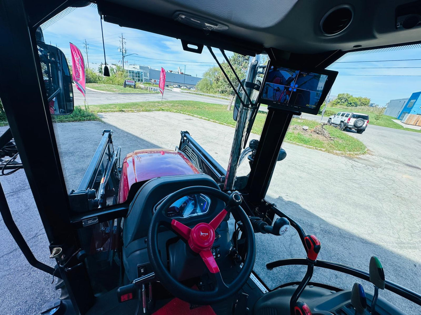 Tractor Loader with Cab 75 HP