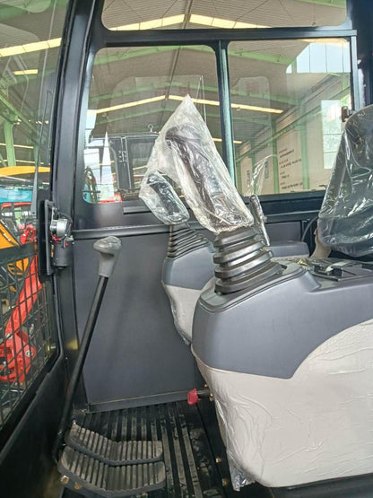 Minibagger 3,5 t, Schwenkausleger, hydraulischer Daumen und Klimaanlage/Heizung inklusive (EX35KB-B) 