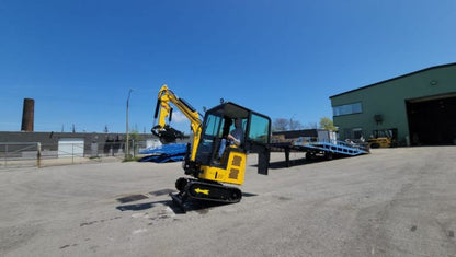 Mini Excavator1.3T with Kubota engine, Swing boom and Cab (EX13KB-C)