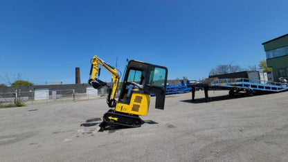 Mini Excavator1.3T with Kubota engine, Swing boom and Cab (EX13KB-C)