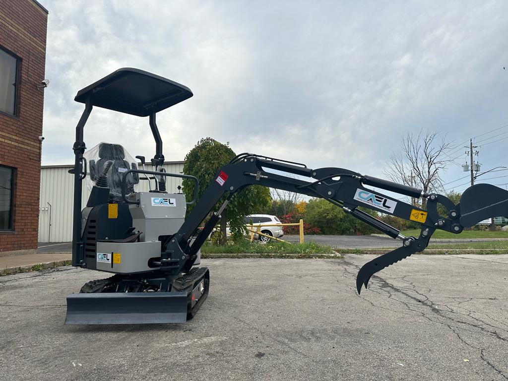 Mini Excavator 1 Ton with John Deer Control, Swing Boom & Hydraulic Thumb (EX1BS-JD)