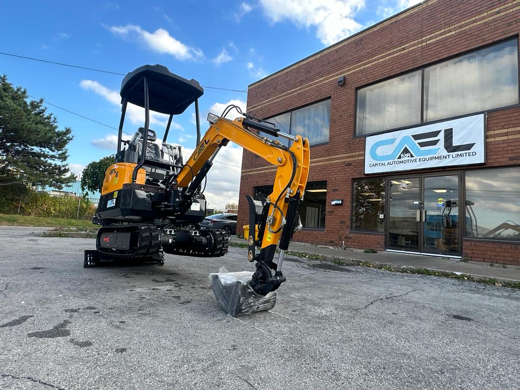 Minibagger 2T mit Kubota/Yanmar-Motor, hydraulischem Daumen- und Schwenkausleger (EX20KB-Y) 