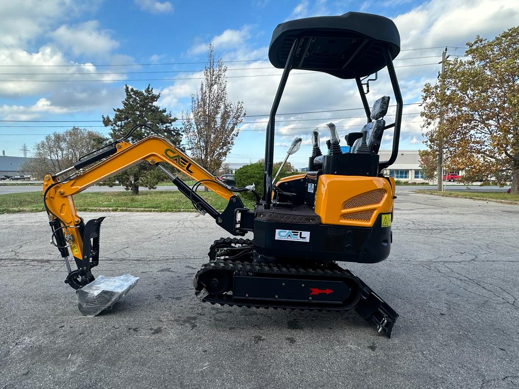 Minibagger 2T mit Kubota/Yanmar-Motor, hydraulischem Daumen- und Schwenkausleger (EX20KB-Y) 