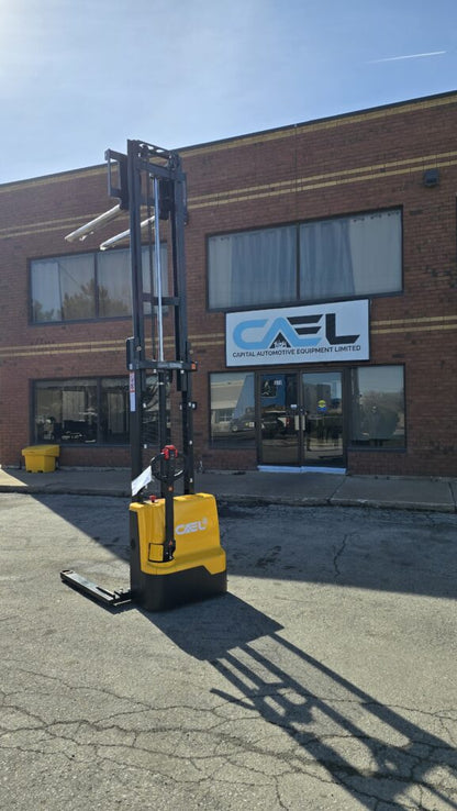 Electric Straddle Stacker 138″