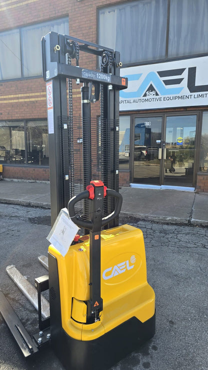 Electric Straddle Stacker 138″