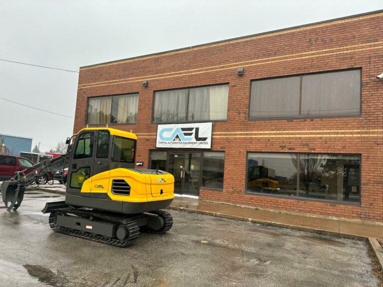 Mini Excavator 4 ton with Kubota/Yanmar engine with cab