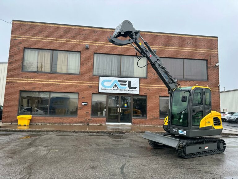 Mini Excavator 4 ton with Kubota/Yanmar engine with cab