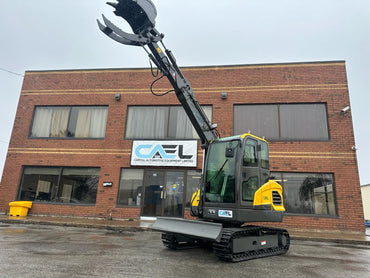 Mini Excavator 4 ton with Yanmar engine with cab