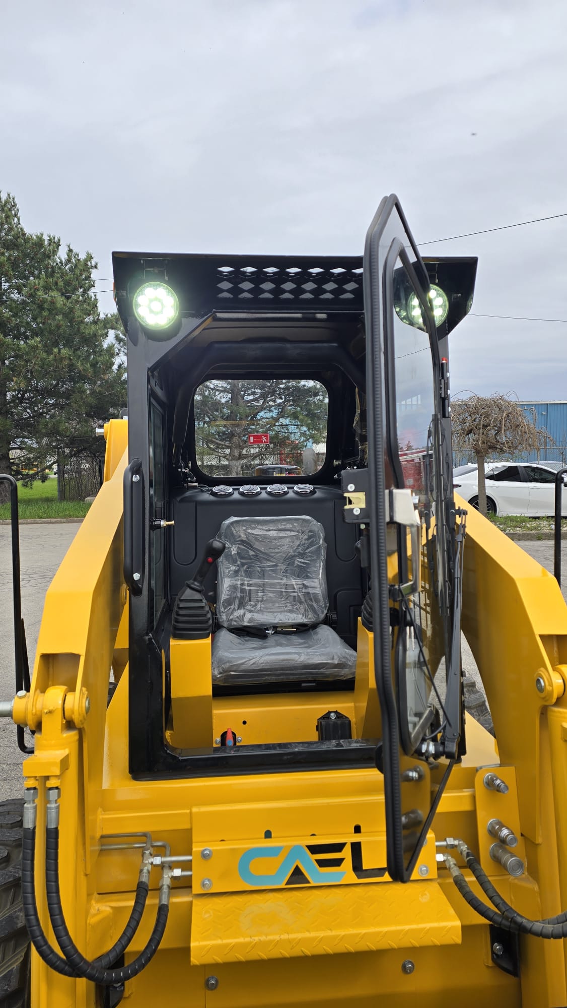 Skid Steer CAEL-65 with Wheels LS Korean / Cummins Engine