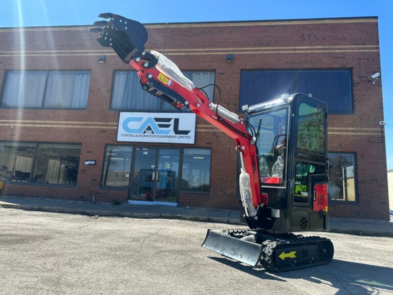 Mini Excavator 1.3T with Briggs and Stratton Cab (EX13BS-C)