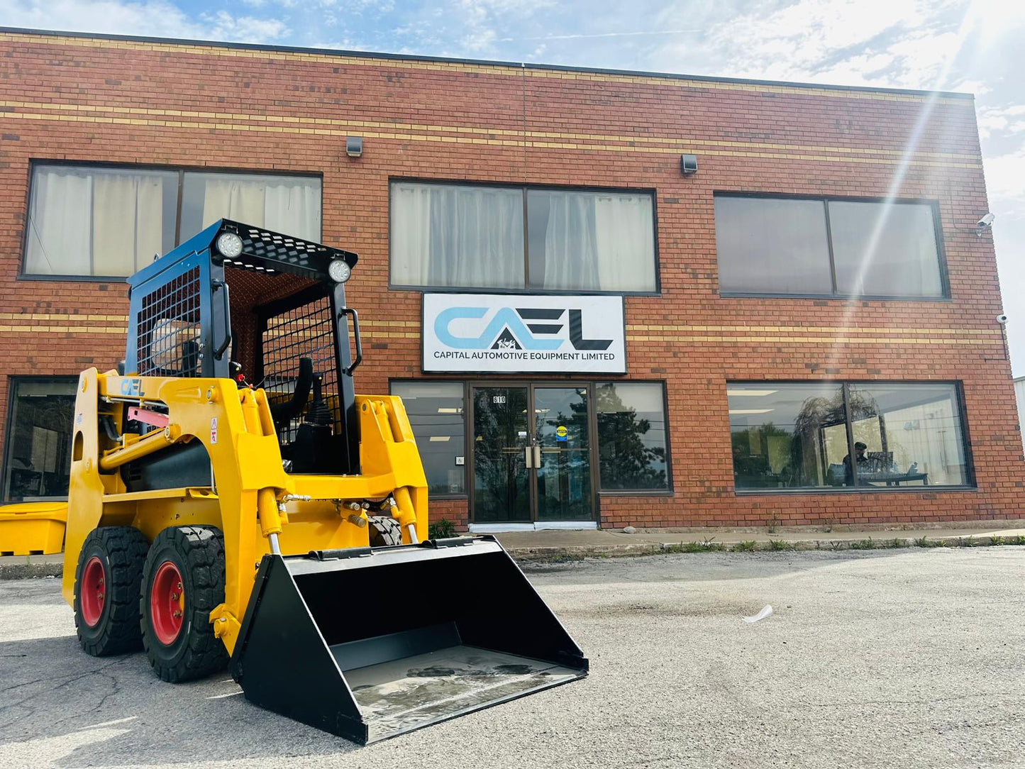 Skid Steer CAEL-25 with Wheels – [CAELSKID25]
