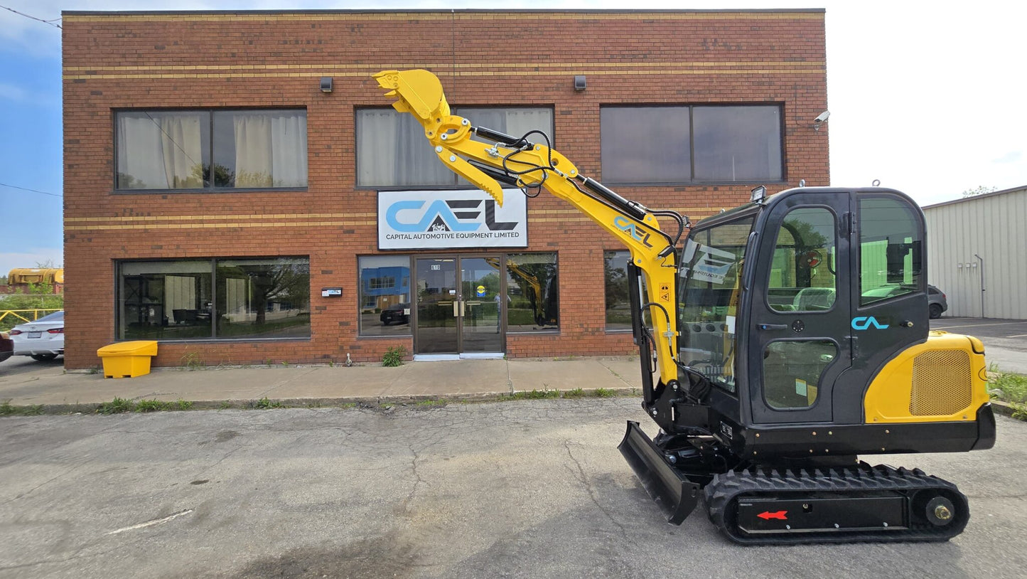 Minibagger 2,5 t mit Kubota-Motor, Schwenkausleger, Klimaanlage/Heizung und Kabine (EX25KB)