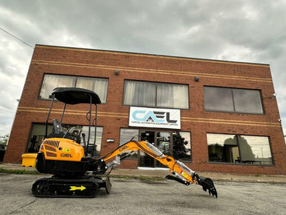 Mini Excavator 1.5T With B&S Engine, Swing boom, Hydraulic Thumb (EX15BS-AD)