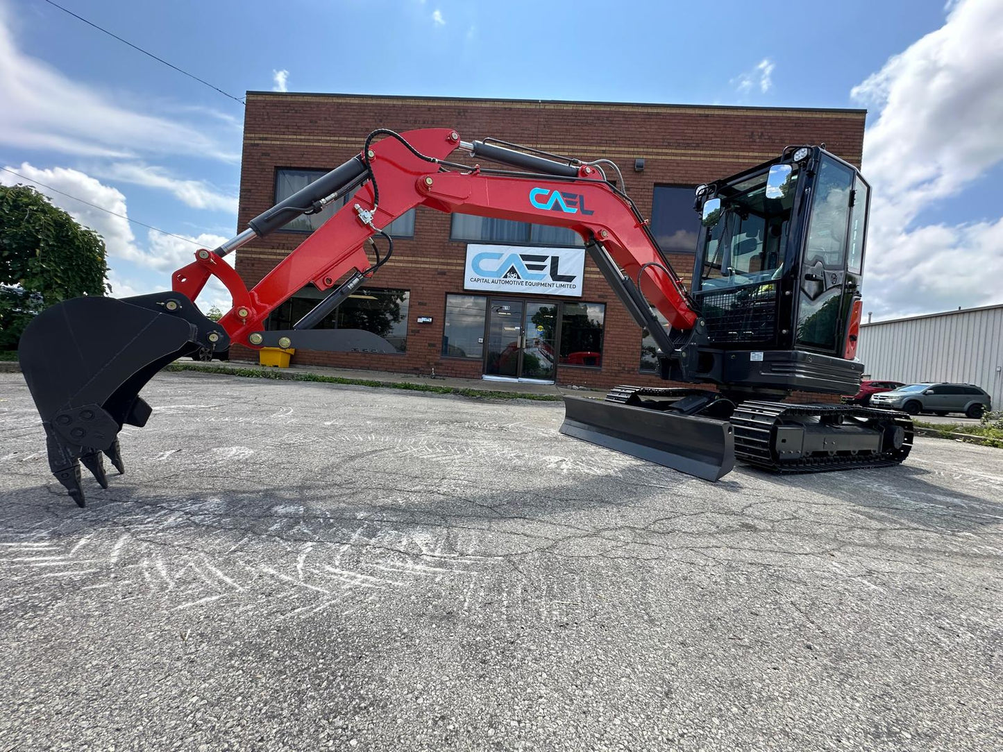 CAEL 4 ton zero turn Excavator hydraulic thumb & swing boom (EX4ZT-KB)