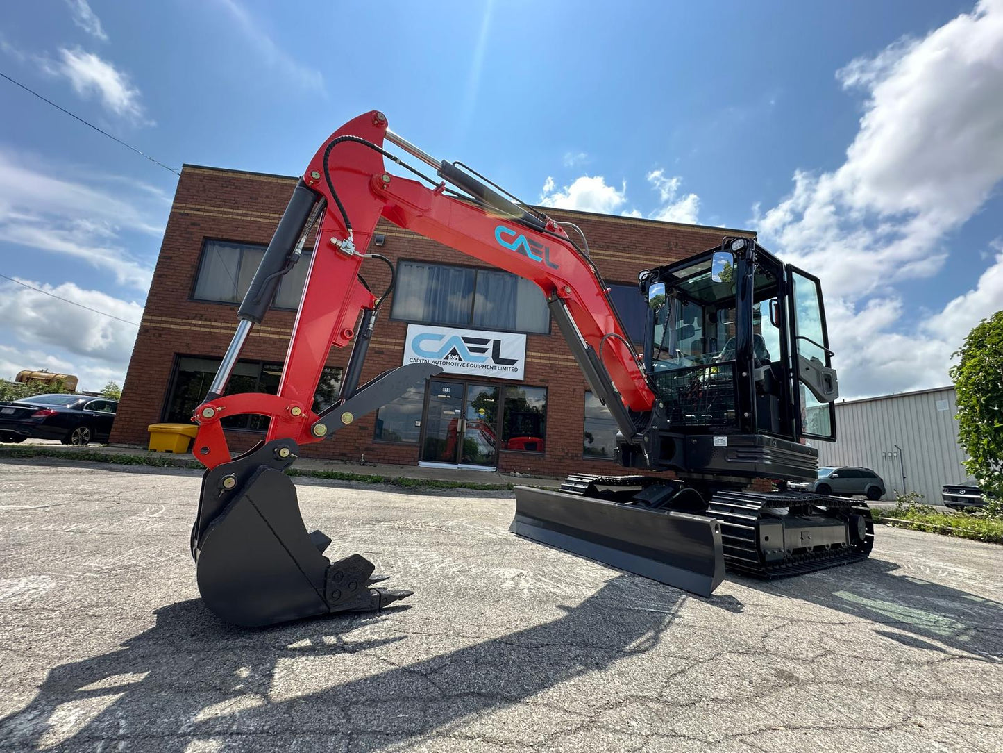 CAEL 4 ton zero turn Excavator hydraulic thumb & swing boom (EX4ZT-KB)