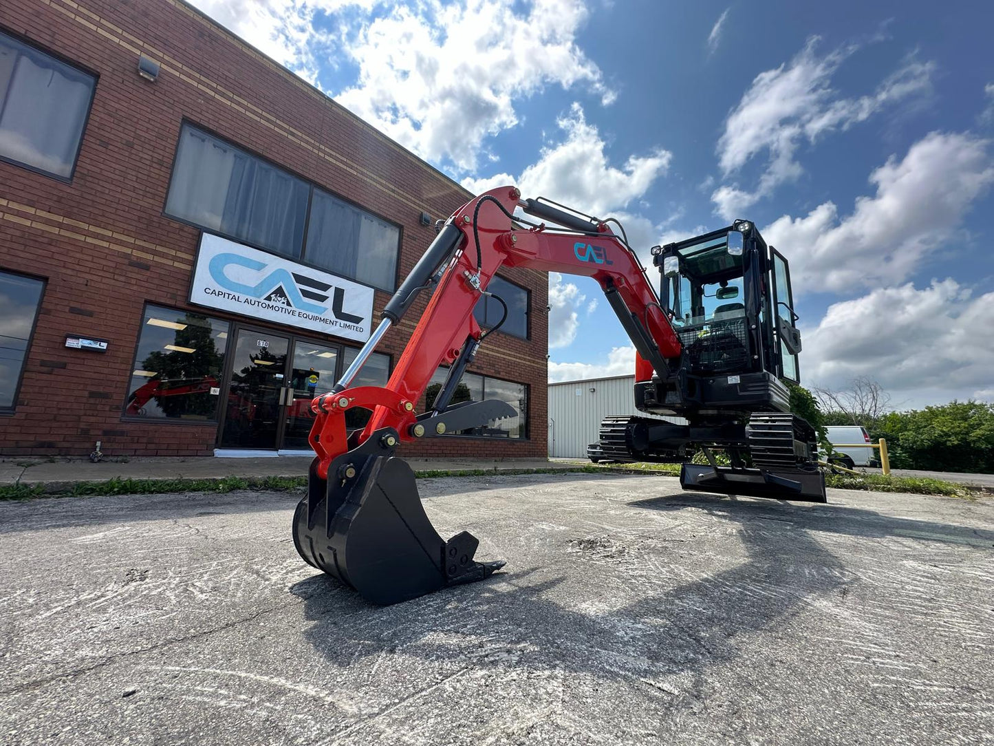 CAEL 4 ton zero turn Excavator hydraulic thumb & swing boom (EX4ZT-KB)