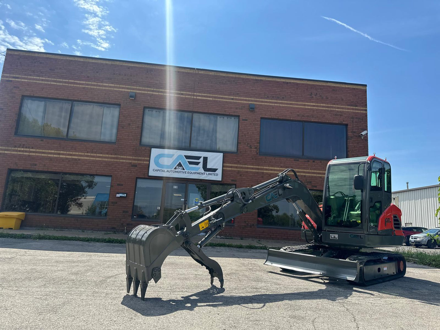 Mini Excavator 4 ton with Kubota/Yanmar engine with cab