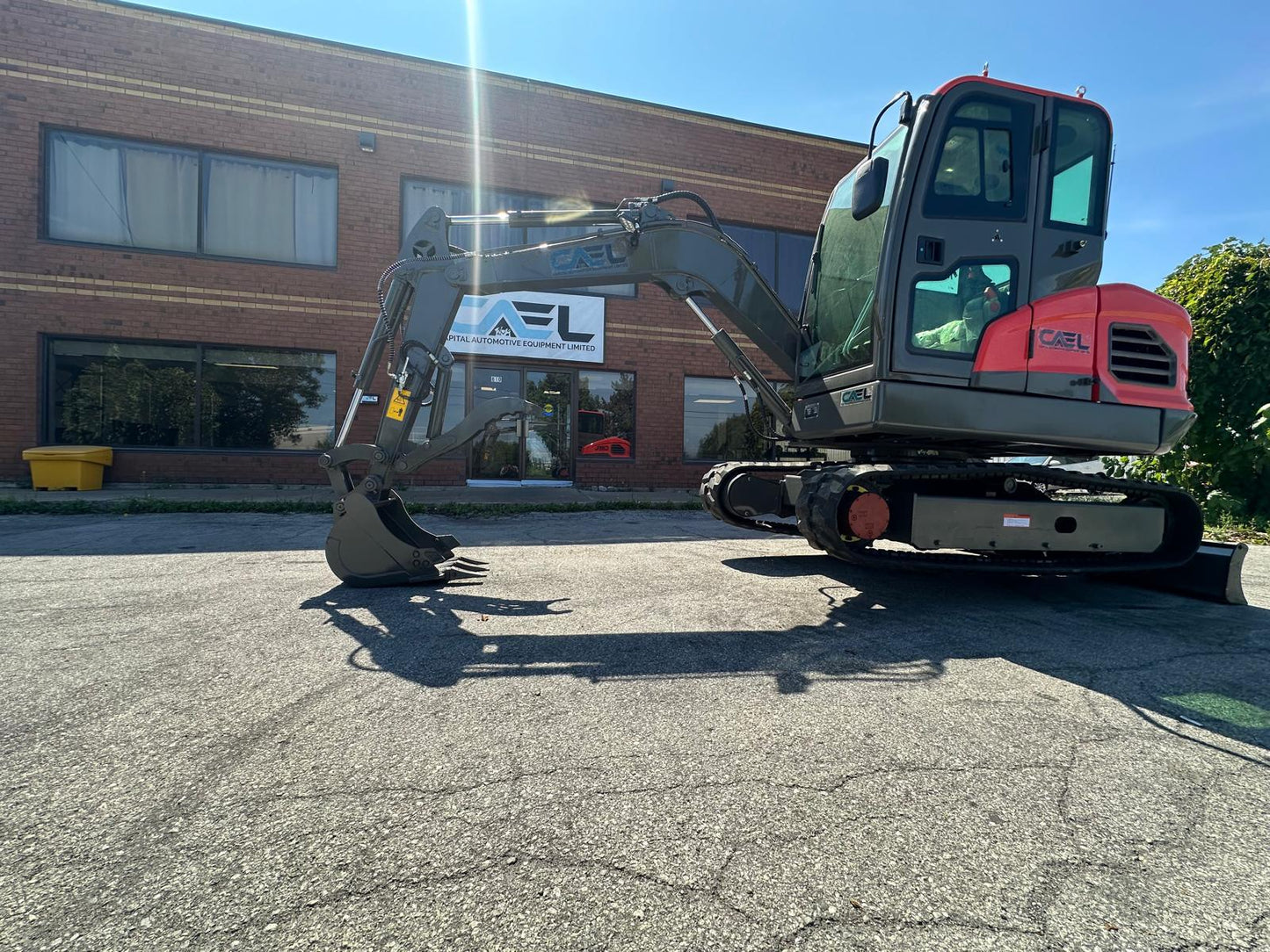Mini Excavator 4 ton with Kubota/Yanmar engine with cab