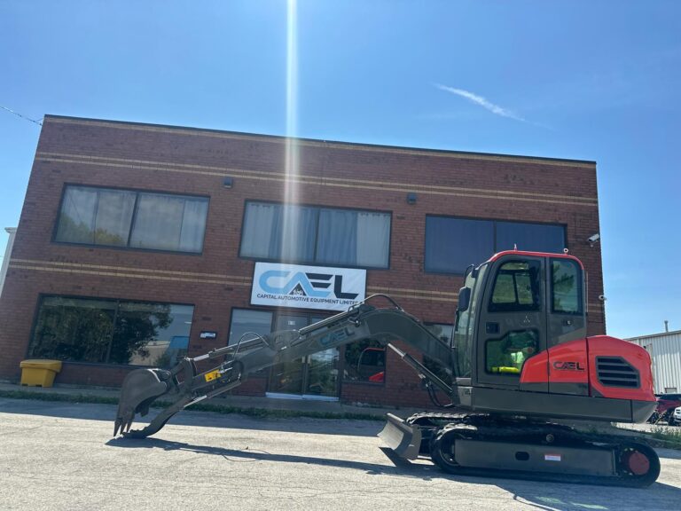 Mini Excavator 4 ton with Kubota/Yanmar engine with cab