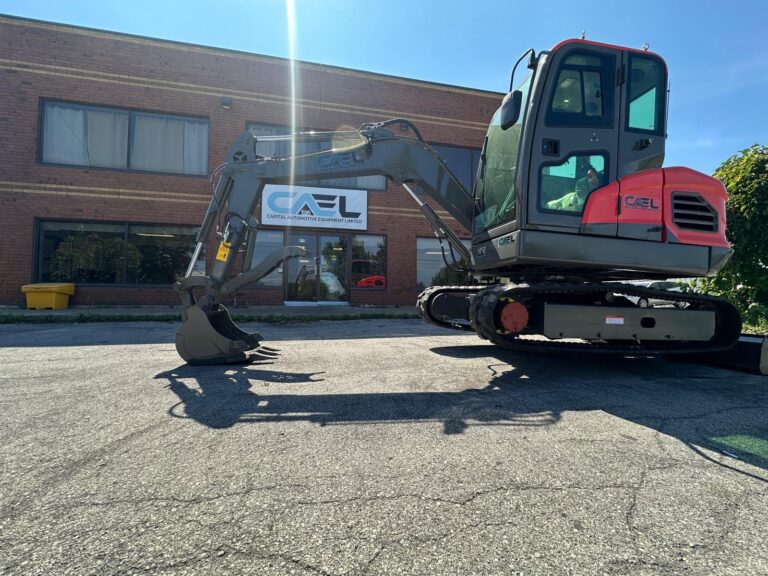 Mini Excavator 4 ton with Kubota/Yanmar engine with cab