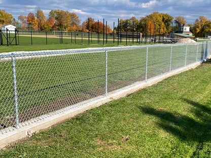 1000 ft Commercial Galvanized Chain Link Fence Kit – 8 ft High with Barbed Wire & Gates (CAEL-F1000)