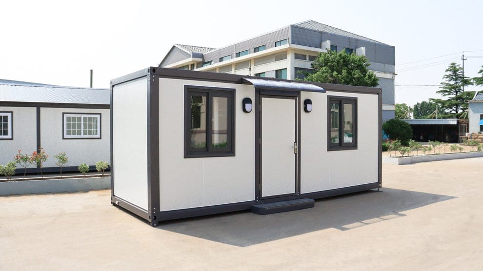 CAEL 20FT Mobile Office Cabin with Bedroom, Bathroom &amp; Kitchen (CAEL-MOC20-BBK-110V)