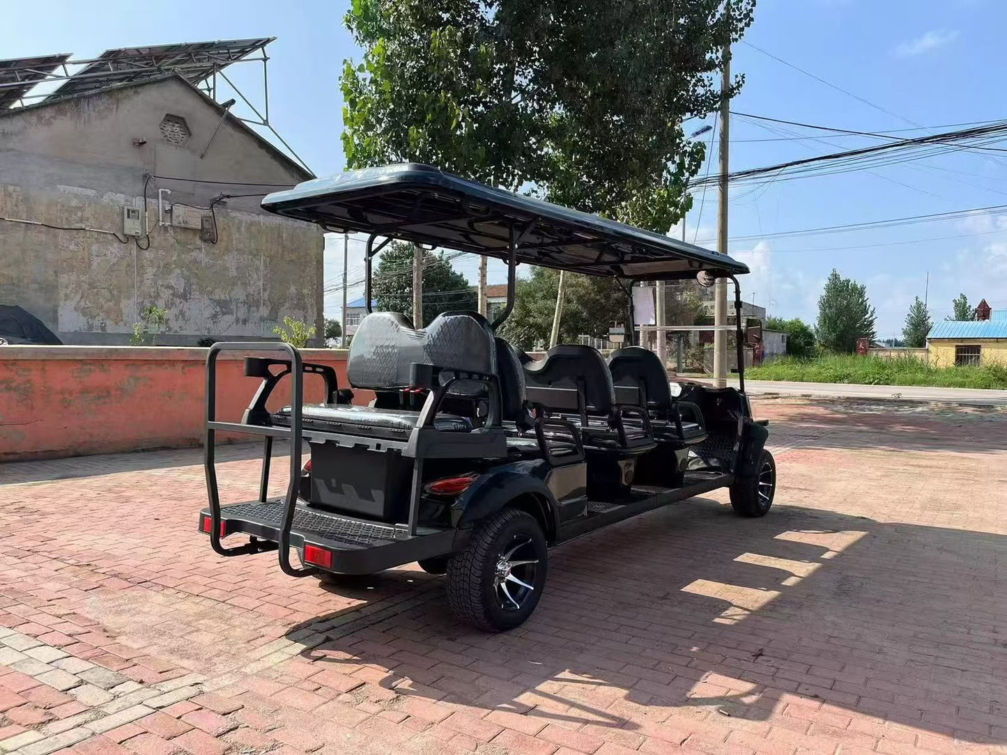 Voiturette de golf électrique tout-terrain 8 places