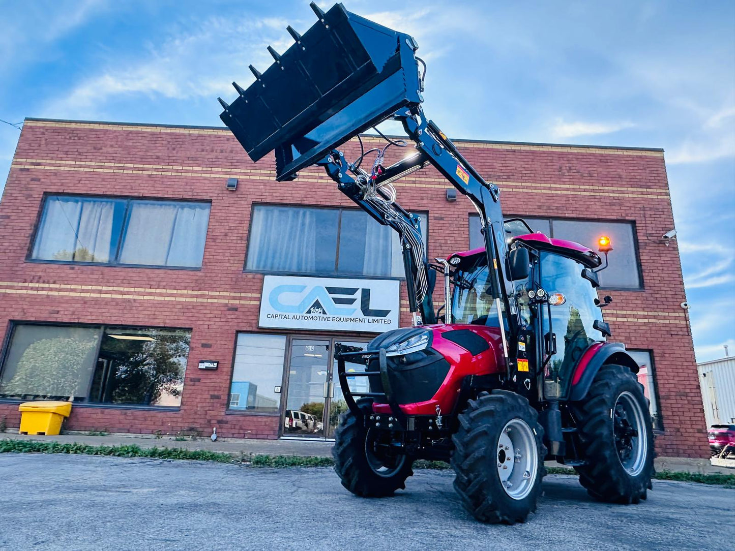 Tractor Loader with Cab 75 HP
