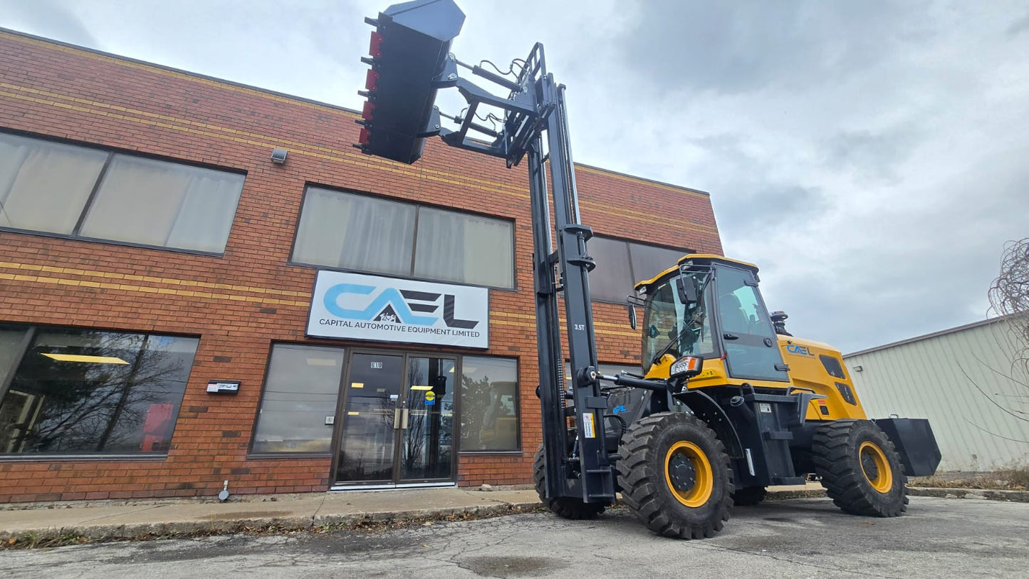 Forklift all terrain 4T