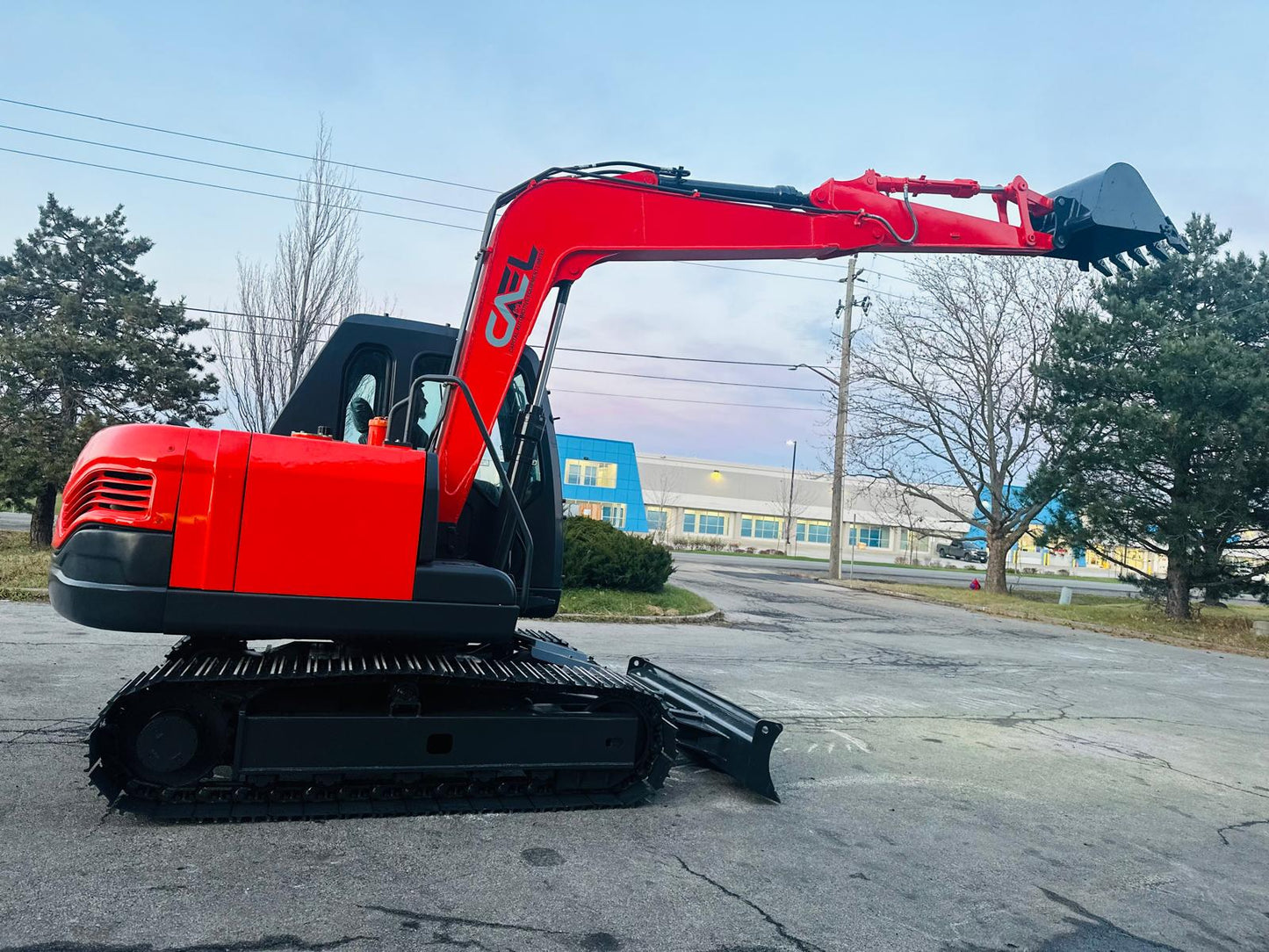 Excavator 8 Ton With Yanmar Engine, Hydraulic Thumb, AC/Heat (EX-8Y)