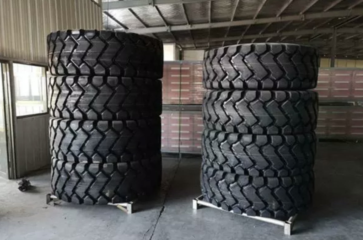 Wheel Loader Tires 20.5-25 – Heavy Duty Construction Tyres