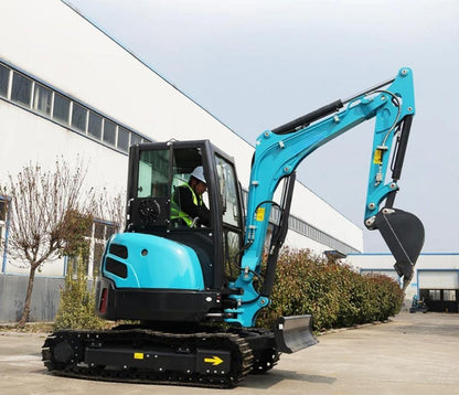 Zero Turn Excavator 3.5 Ton With Swing Boom, AC and Hydraulic Thumb (EX35ZT)