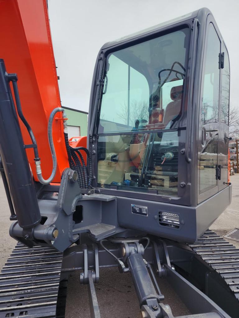 Bagger 6,2 Tonnen mit Yanmar-Motor, Klimaanlage/Heizung inklusive (EX-62Y) 