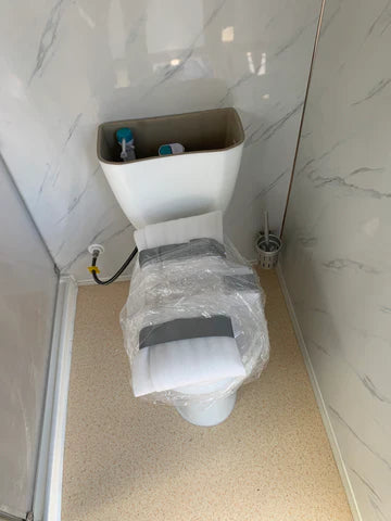 Portable Toilets With Bathroom