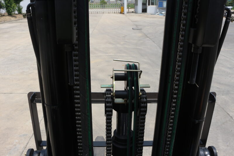 CAEL Forklift LPG 2.5 ton with 3 stage side shift - Image 14